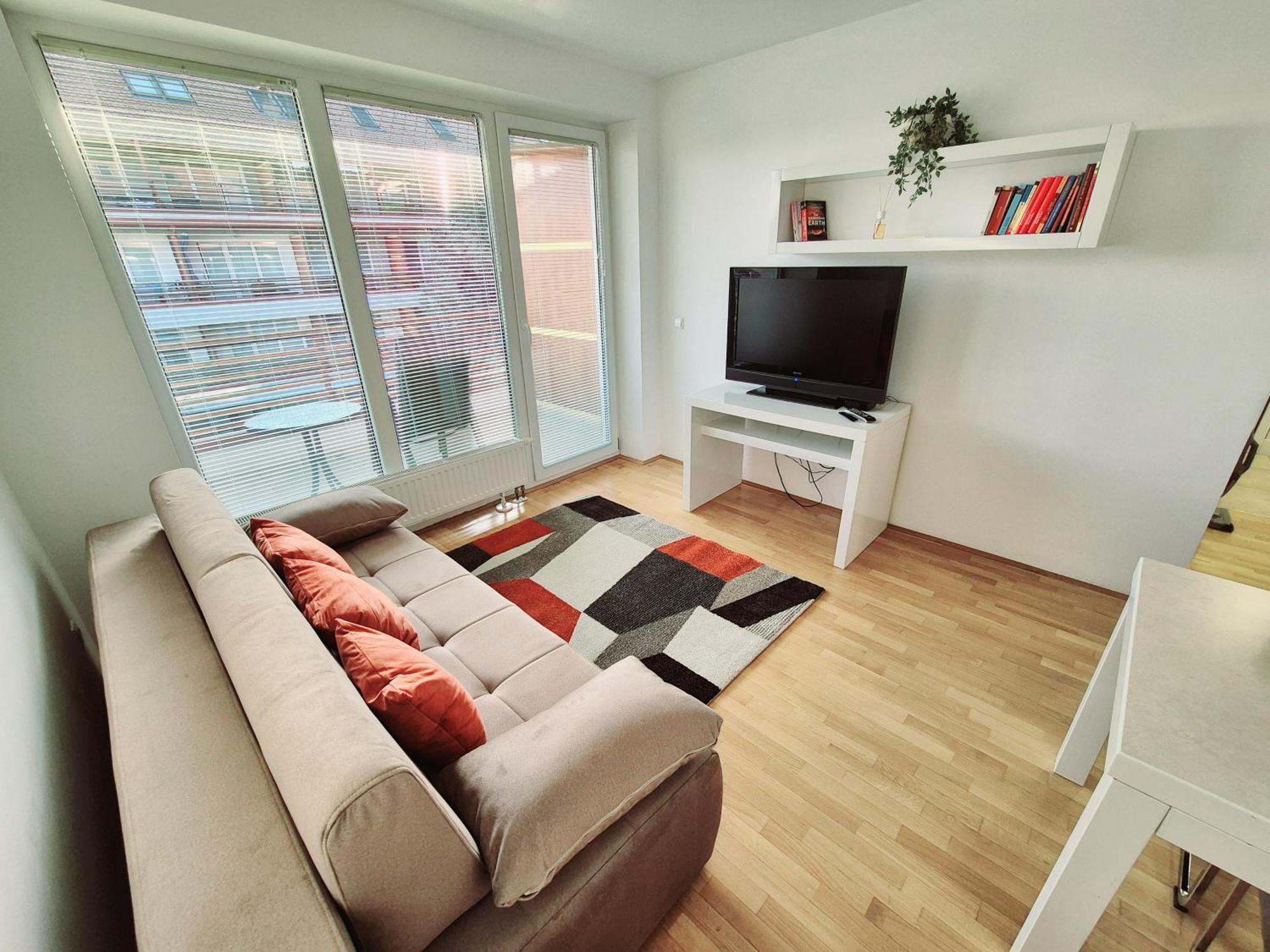 Apartmaji Panonia "The Big Space" & "The Cozy Space" Моравске-Топлице Экстерьер фото
