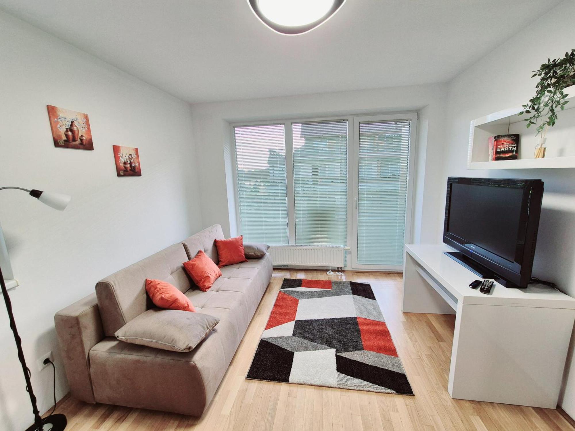 Apartmaji Panonia "The Big Space" & "The Cozy Space" Моравске-Топлице Экстерьер фото